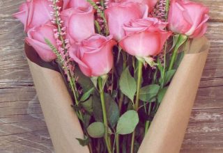 Escribir En Foto Un hermoso ramo de rosas 1 320x220 - Escribir En Foto Un hermoso ramo de rosas